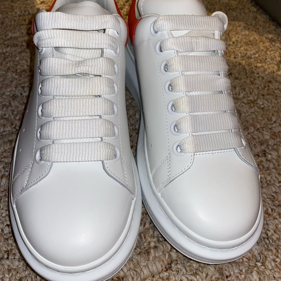 Alexander Mcqueen - Picture 6 of 6